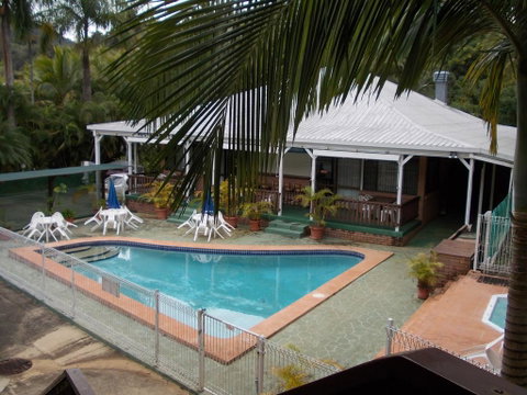 The Islands Inn Motel - Accommodation in Surfers Paradise 0
