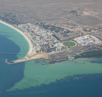 The Jewel of the Bay - Accommodation in Surfers Paradise