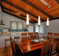 The Lakefront 69 Townsend Street - Accommodation in Surfers Paradise