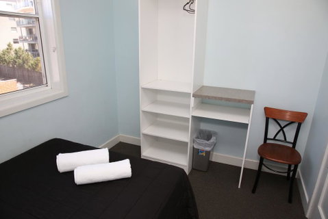 The Lakes Hotel - Accommodation in Surfers Paradise 1