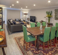 The Mountain House - Accommodation in Surfers Paradise