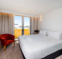 The Nest - Cosy Space on Newcastle Street with Roof Terrace - Accommodation in Surfers Paradise