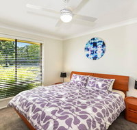 The Noraville House - Large Family Home - Accommodation in Surfers Paradise