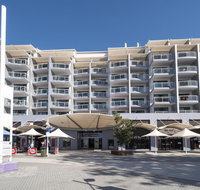 The Oaks Waterfront ResortUnit 510 - Accommodation in Surfers Paradise