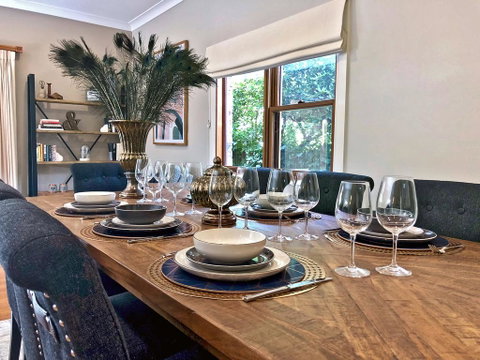 The Orange Fox - Accommodation in Surfers Paradise 2