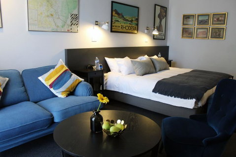 The Oriana, Orange - Accommodation in Surfers Paradise 2