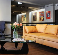 The Oriana Orange - Accommodation in Surfers Paradise