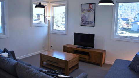 The Outlook - Crackenback Resort - Accommodation in Surfers Paradise 2