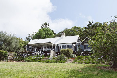 The Retreat Tamborine Mountain - Accommodation in Surfers Paradise 0