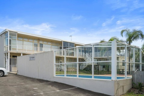 The Sands, Unit 9 - The Entrance - Accommodation in Surfers Paradise 1
