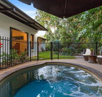 The Tropical Sanctuary - Accommodation in Surfers Paradise