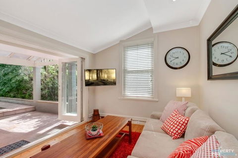 Timeless At Cremorne - Accommodation in Surfers Paradise 3