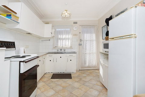 Toowoon Bay Beachside Unit, Unit 4 - Accommodation in Surfers Paradise 1