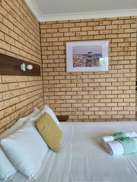 Toukley Motel - Accommodation in Surfers Paradise 0