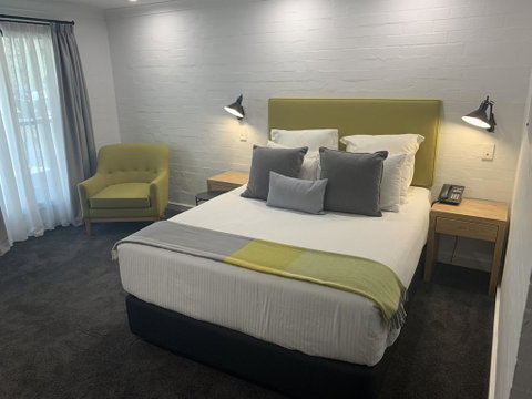 Town Square Motel - Accommodation in Surfers Paradise 1