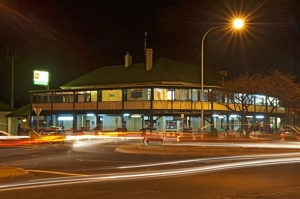 Shadforth NSW Accommodation in Surfers Paradise