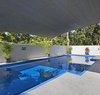 Tropical private holiday house with pool - Accommodation in Surfers Paradise