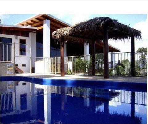 Tropicana - Accommodation in Surfers Paradise 0