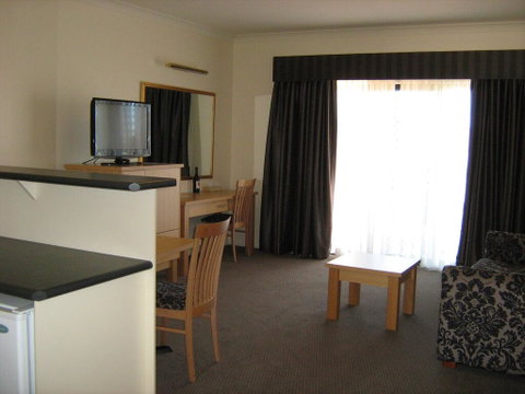Turners Vineyard Motel - Accommodation in Surfers Paradise 1