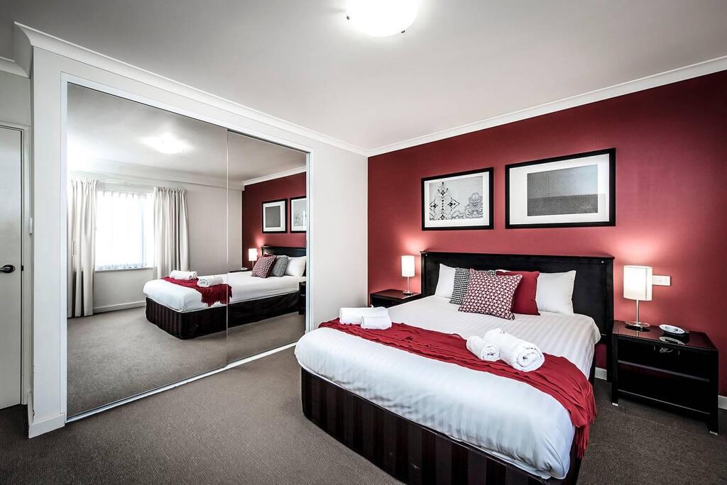 Perth City WA Accommodation in Surfers Paradise