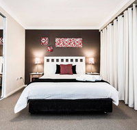 Two bedroom Apt next to Perth CBD with Parking. - Accommodation in Surfers Paradise