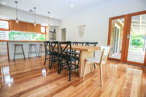 Two Oaks - Accommodation in Surfers Paradise 2