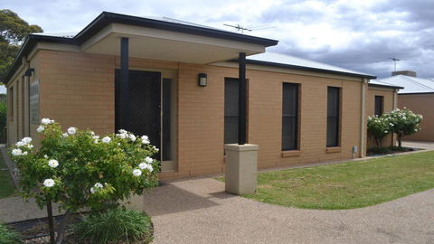 Ulmara Unit 2 - Accommodation in Surfers Paradise 1