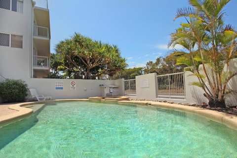 Unit 1 Marcoola Sunrise - Marcoola Beach - Accommodation in Surfers Paradise 3