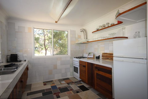 Up-cycle House Blackheath - Accommodation in Surfers Paradise 2