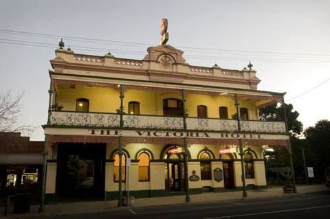Victoria Hotel Rutherglen - Accommodation in Surfers Paradise 0