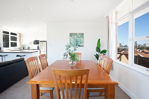 View Of Manly Pines And Waves From Large Apartment - Accommodation in Surfers Paradise 2
