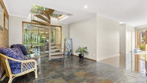 VIEWS AT MCCRAE..... - Accommodation in Surfers Paradise 3