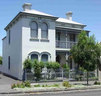 VIGNACOURT MANSION RICHMOND HILL - Accommodation in Surfers Paradise