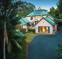 Villa Della Rosa Bed  Breakfast - Accommodation in Surfers Paradise