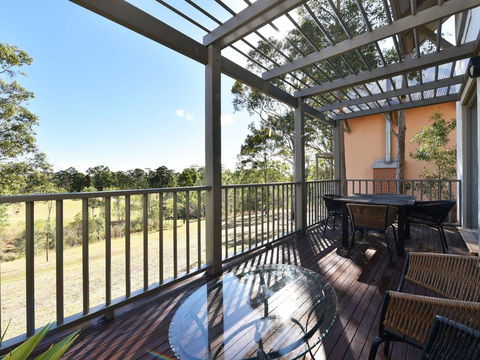 Villa Executive 2br Ferre Resort Condo Located Within Cypress Lakes Resort (nothing Is More Central) - Accommodation in Surfers Paradise 3