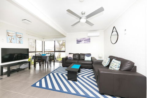 Villa Forster - 1/14-16 Robert Street, Forster - Accommodation in Surfers Paradise 1