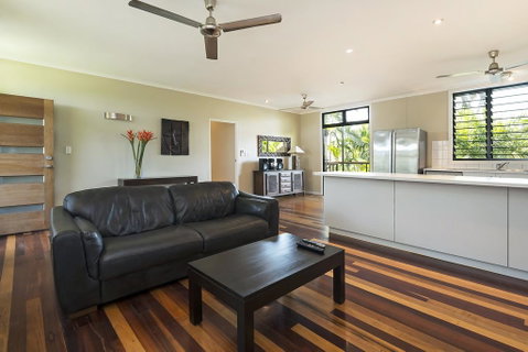 Villa Frangipani - Accommodation in Surfers Paradise 2
