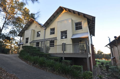 Villa Spa Executive 1br Burgundy Resort Condo Located Within Cypress Lakes Resort (nothing Is More Central) - Accommodation in Surfers Paradise 2