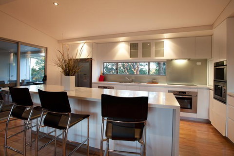 Vintners - More Space For You To Enjoy! - Accommodation in Surfers Paradise 3