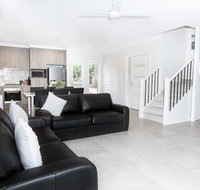Wagga Apartments 5 - Accommodation in Surfers Paradise