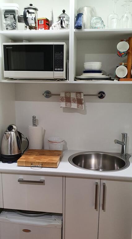Wallabi Point Bed And Breakfast - Accommodation in Surfers Paradise 3
