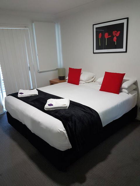 Wallsend Executive Apartments - Accommodation in Surfers Paradise 3