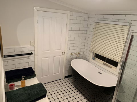 Warby Weekender - Accommodation in Surfers Paradise 1