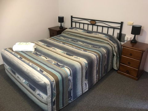 Warrina Motor Inn - Accommodation in Surfers Paradise 1