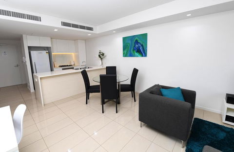 WATERFRONT DARWIN TROPICAL GEM - Accommodation in Surfers Paradise 2