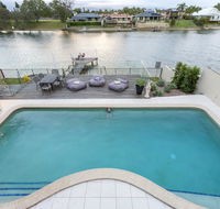 Waterfront Entertainer - Accommodation in Surfers Paradise