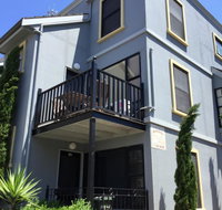 At the beach apartments - Accommodation in Surfers Paradise