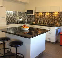 Austral Place 88 via Merri River - Accommodation in Surfers Paradise