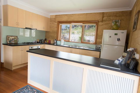 Bundjil Studio - Accommodation in Surfers Paradise 5