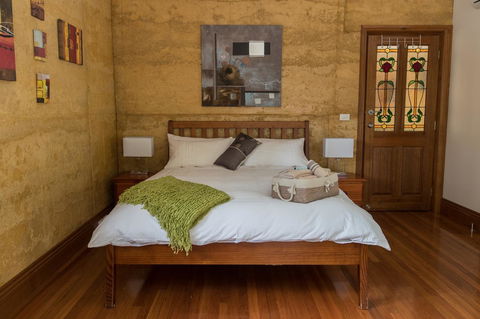Bundjil Studio - Accommodation in Surfers Paradise 7